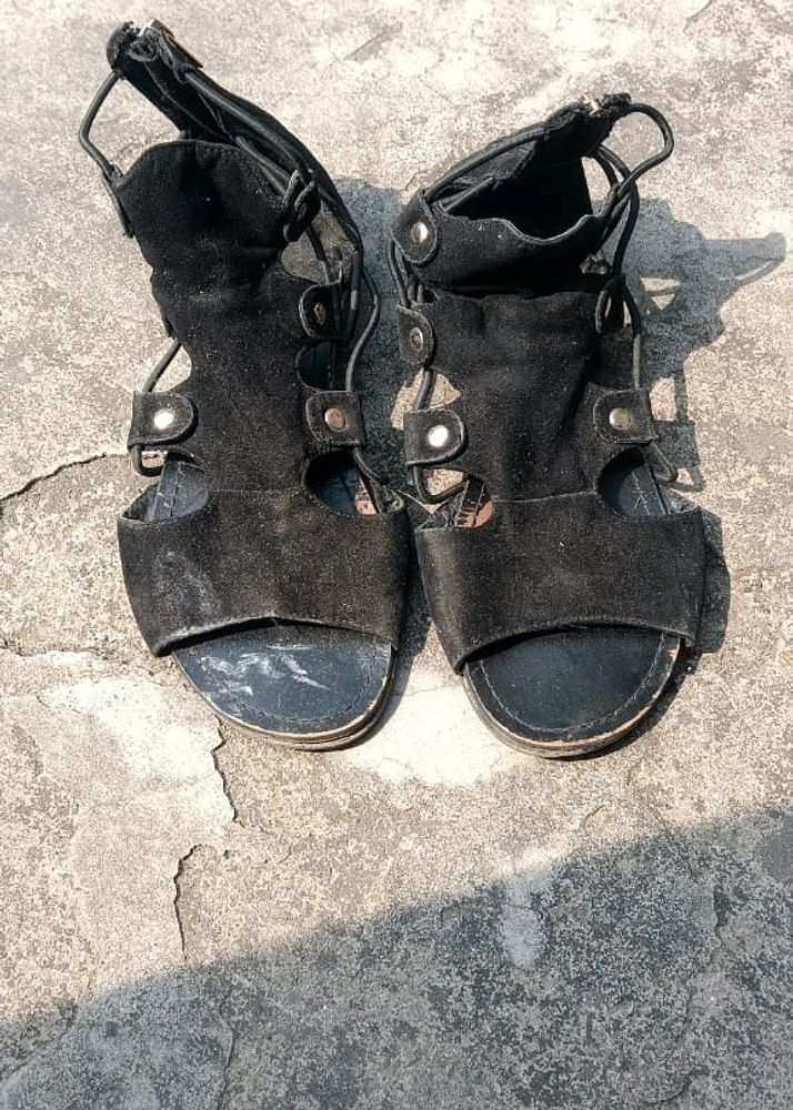 Ladies Footwear