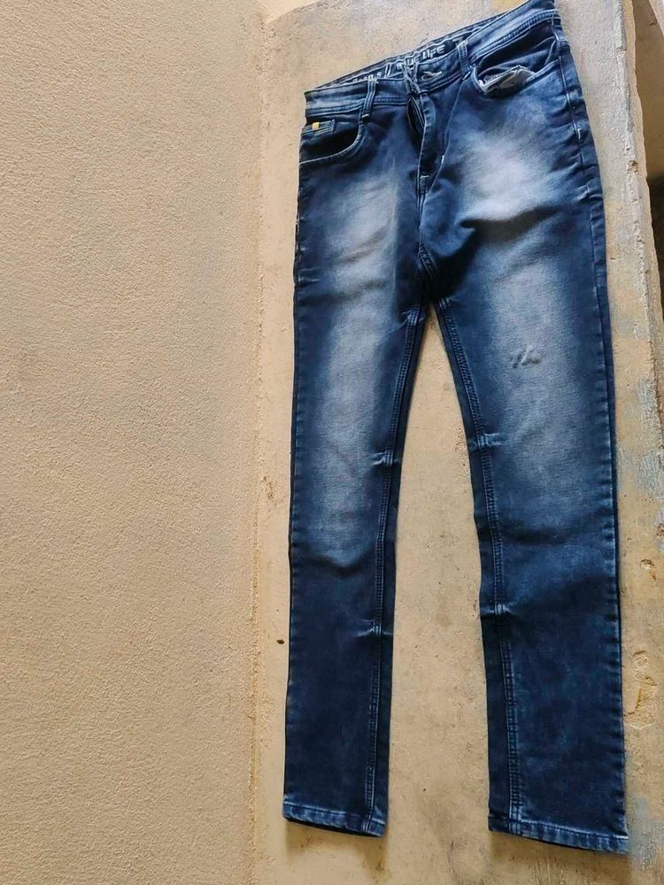Stylish Blue Denim Jeans