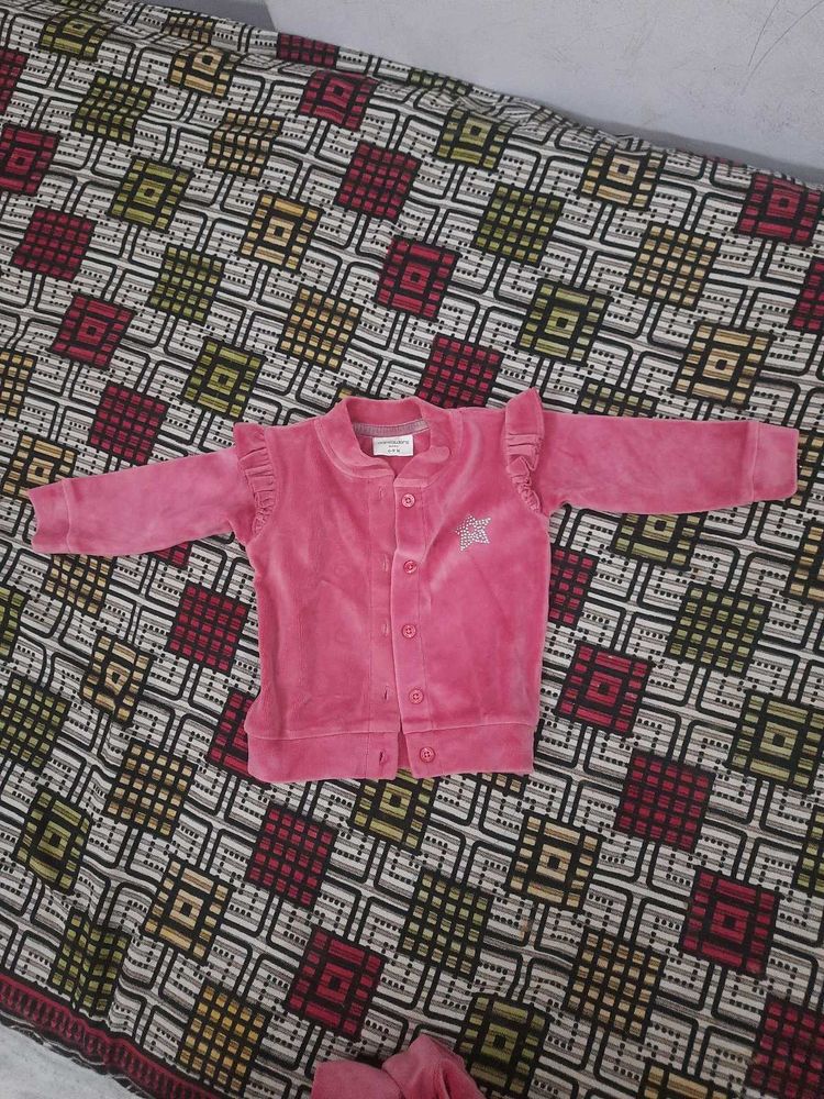 Cute Pink Baby Cardigan [sweater type]