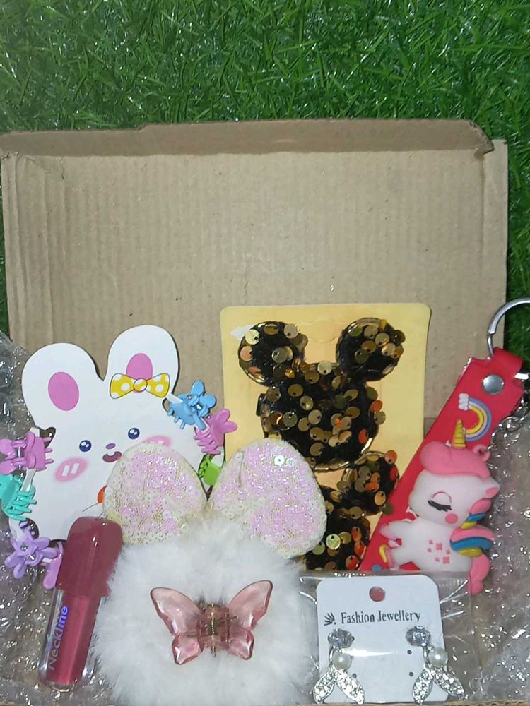 BEST GIFT HAMPER🎀