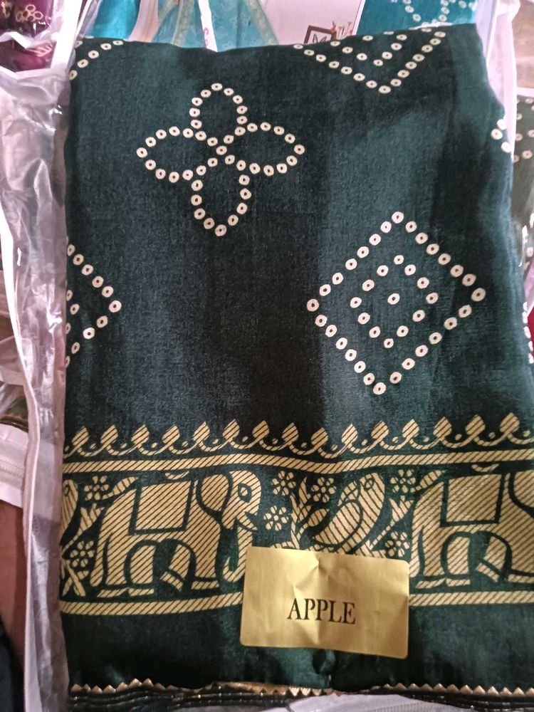 Silk Green Bandhani Saree with Elephant Border