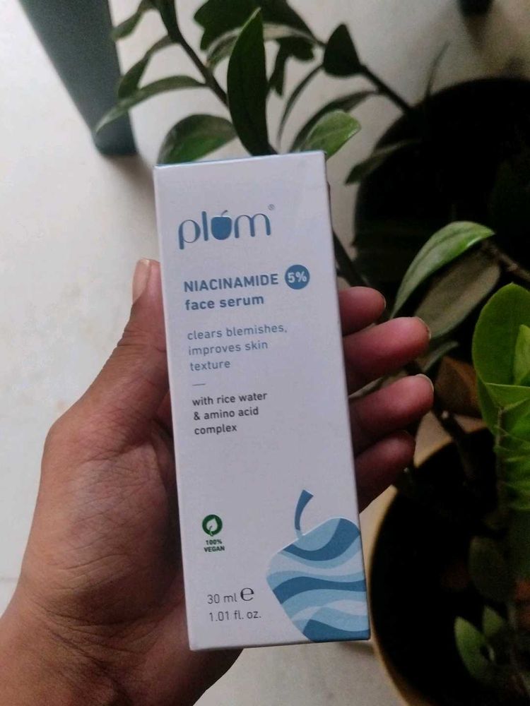 Plum Niacinamide Rice water Serum