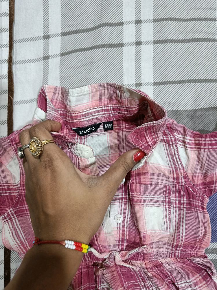 Zudio baby girl&#39;s top cum dress