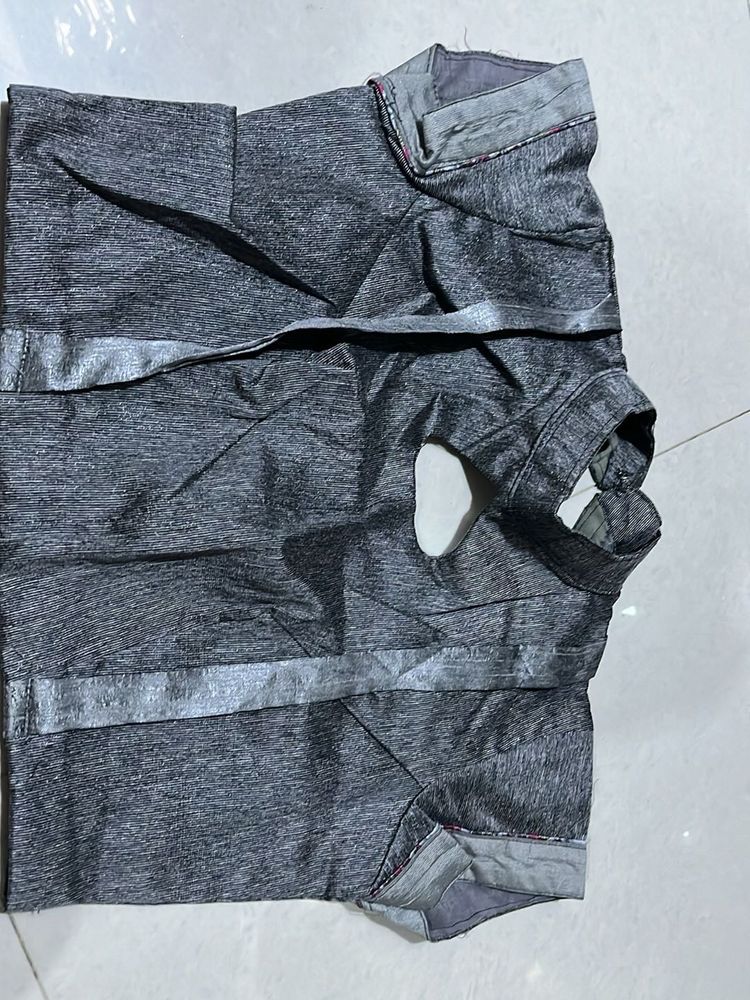 Simple Blouse With Belt