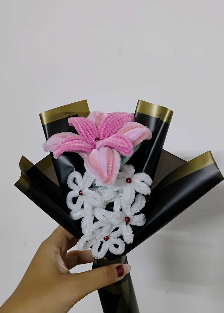 PIPE CLEANER FLOWER BOUQUET
