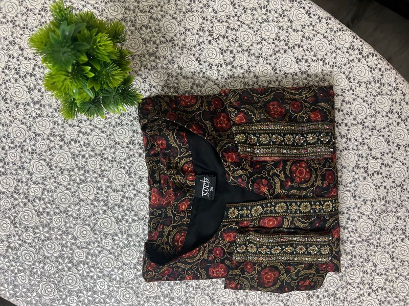 Elegant Floral Kurta