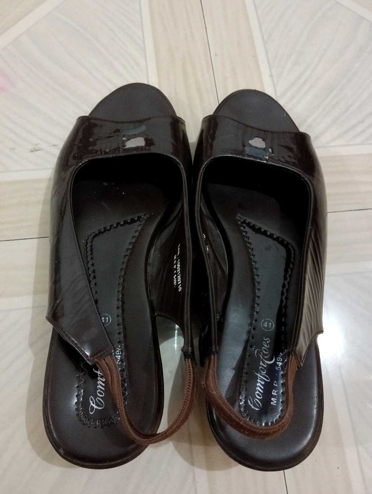 Branded Sandle