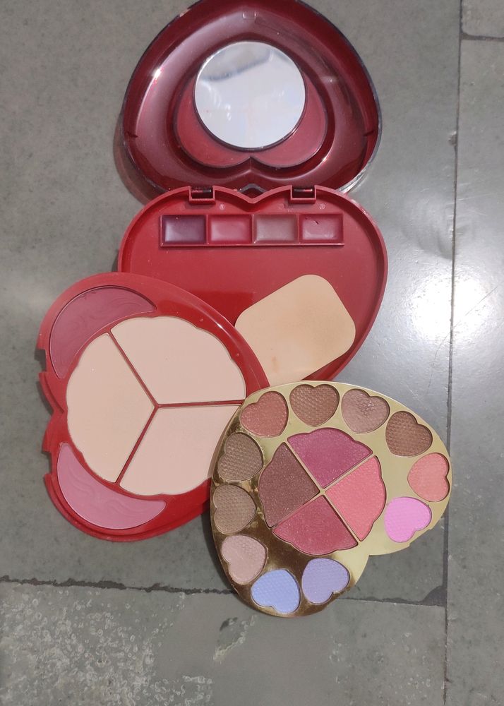 ADS Make Up Kit