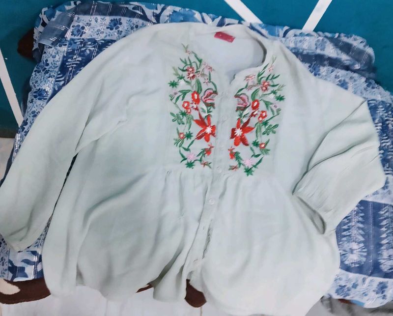 Embroidered Floral Long Sleeve Top