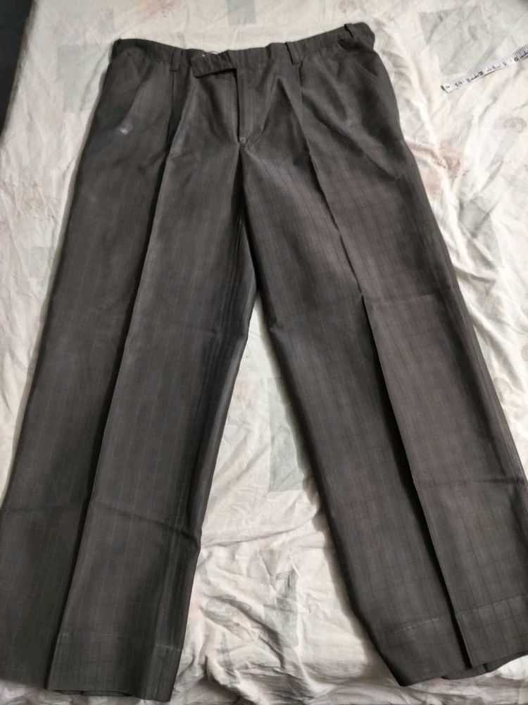 Men&#39;s Gray Dress Pants