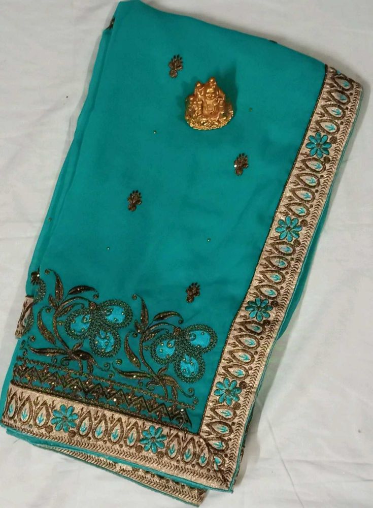 Designer Saree💐🥳🥰🌷