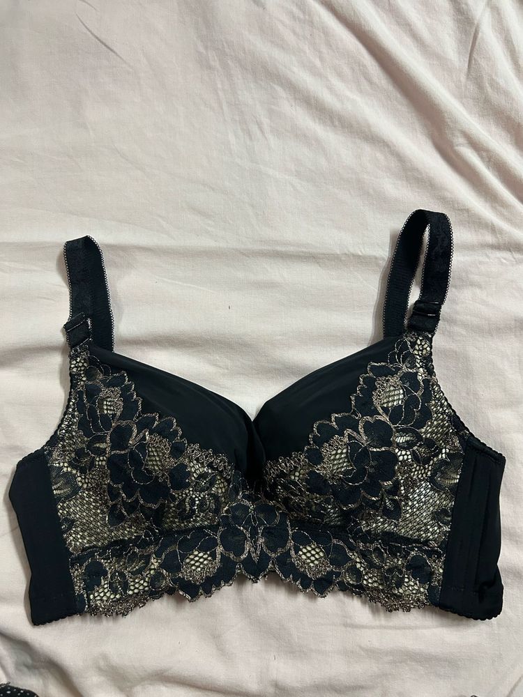 Lace Detail Bra
