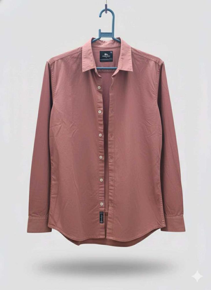 Men's Casual Button-Down Shirt