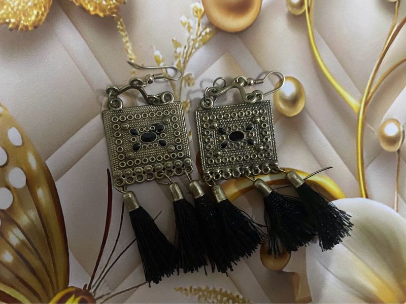 Tassel Drop Earrings And necklace
