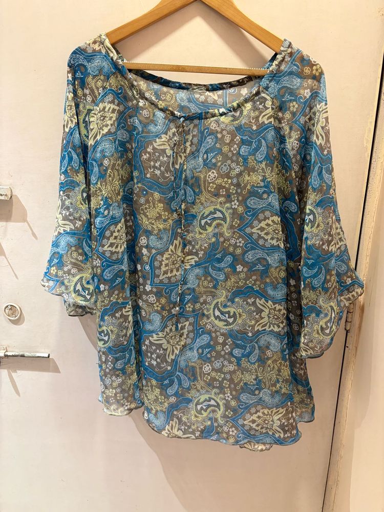 Beautiful Blue Paisley Top
