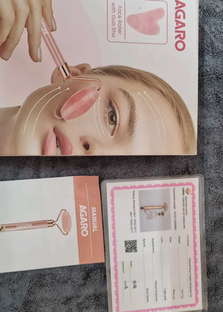 Agaro Face Roller With Gua Sha
