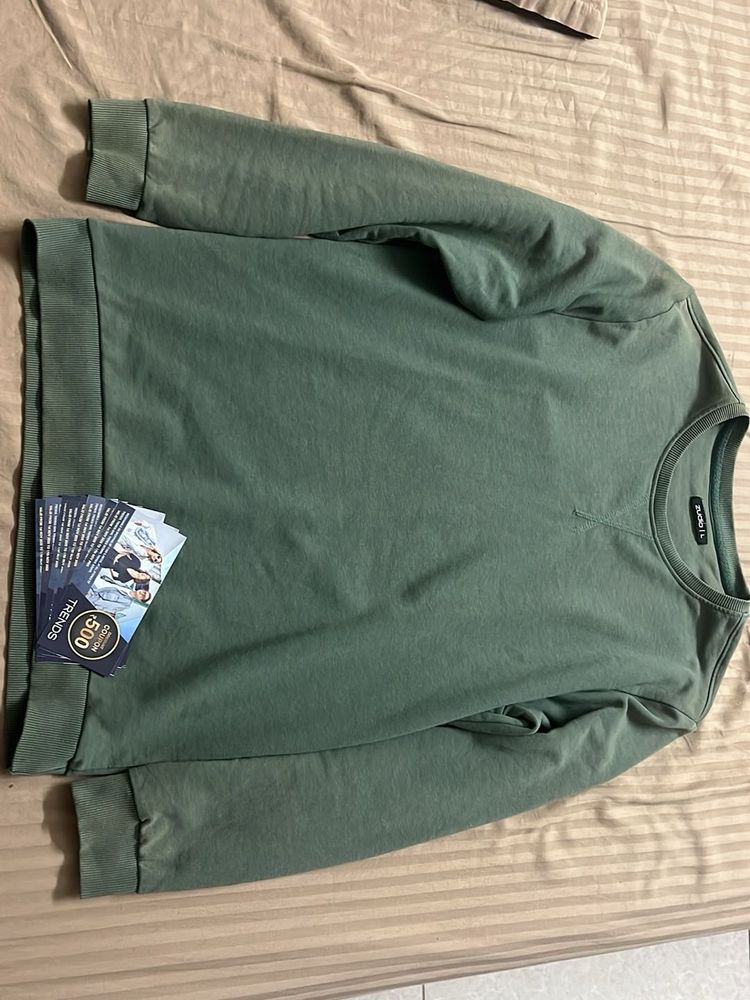 Green Pullover Sweater
