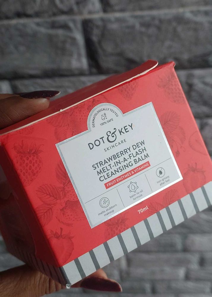 Dot&amp;key Strawberry Cleansing Balm