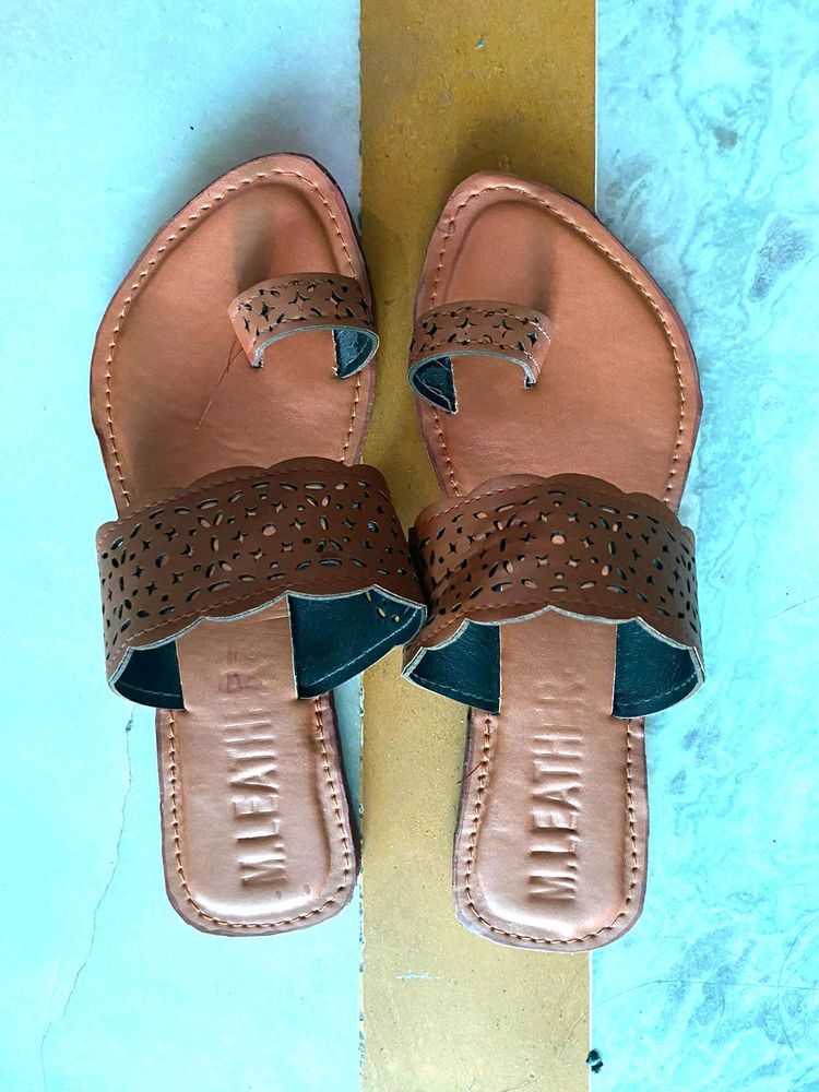 Kolhapuri Style Chappal