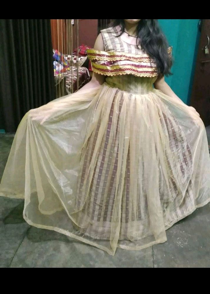 #JanOffer Beautiful Women Party Gown