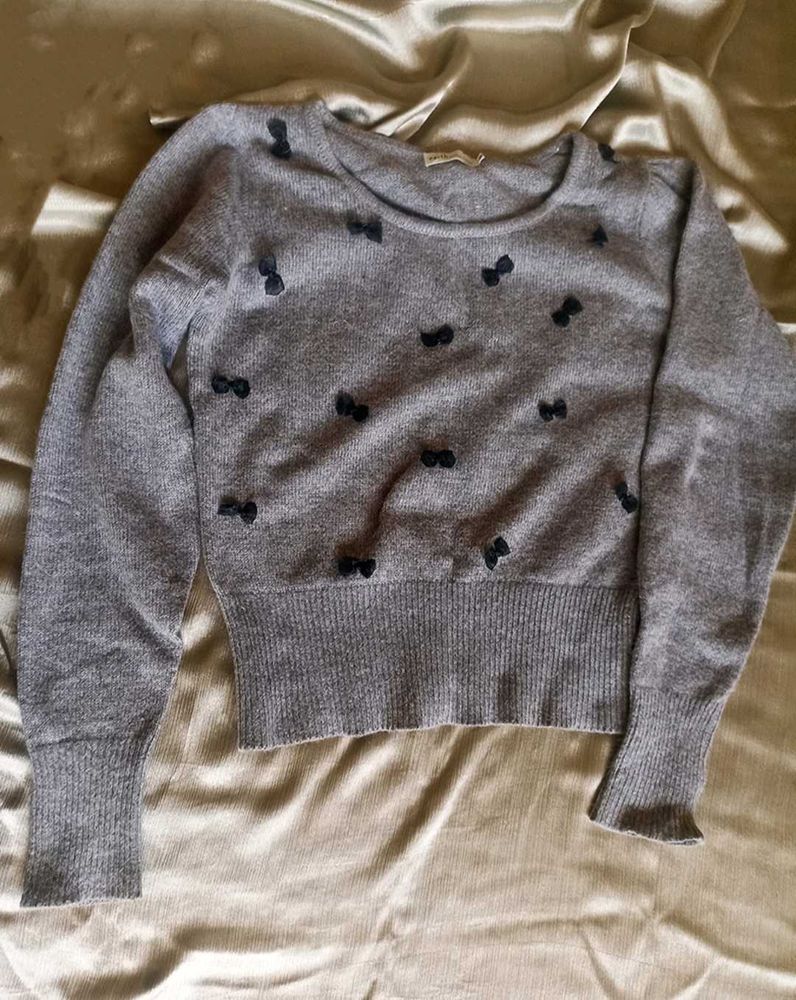 Cute Bow Sweater