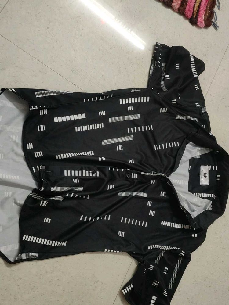 Patterned Black Shirt