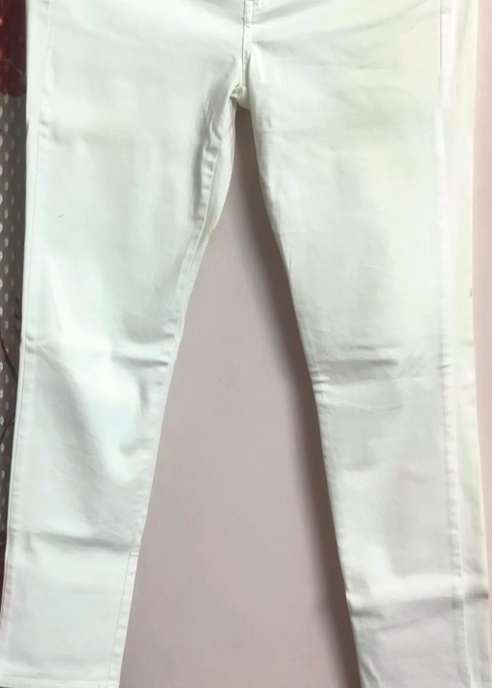 White Skinny Jeans