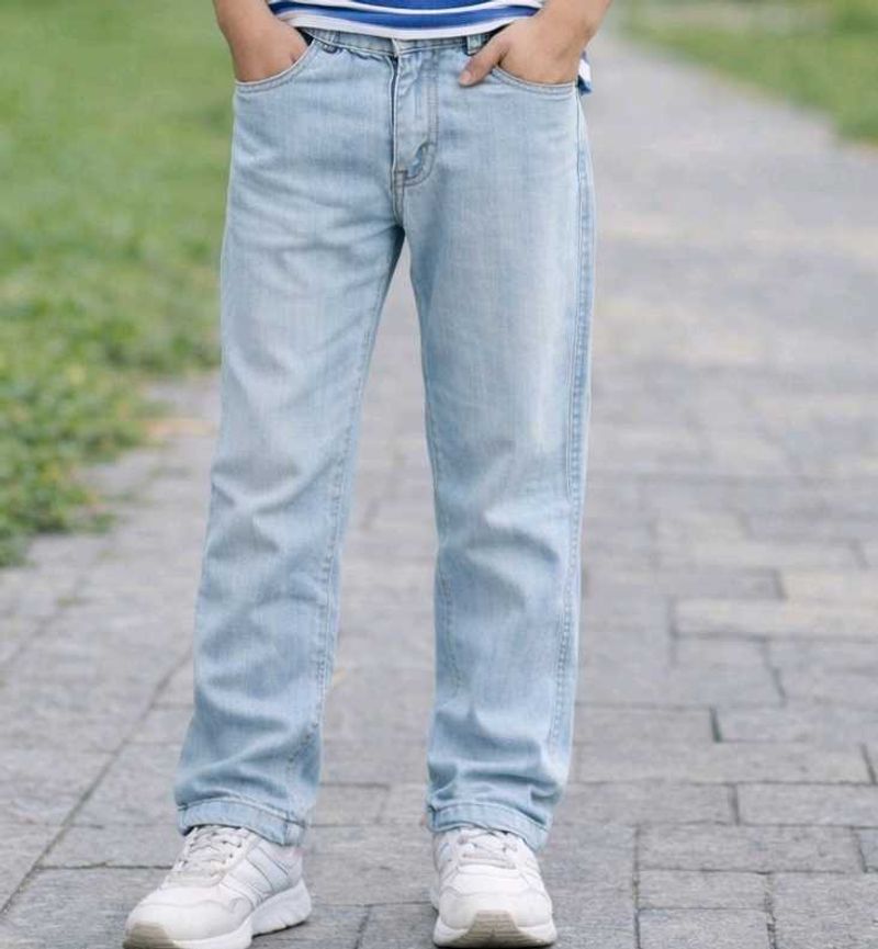 Light Wash Denim Jeans