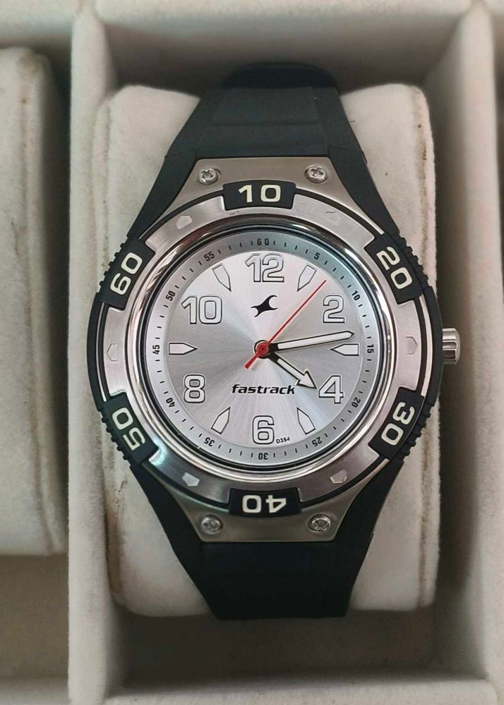 FASTRACK Men&#39;s Watches With Box