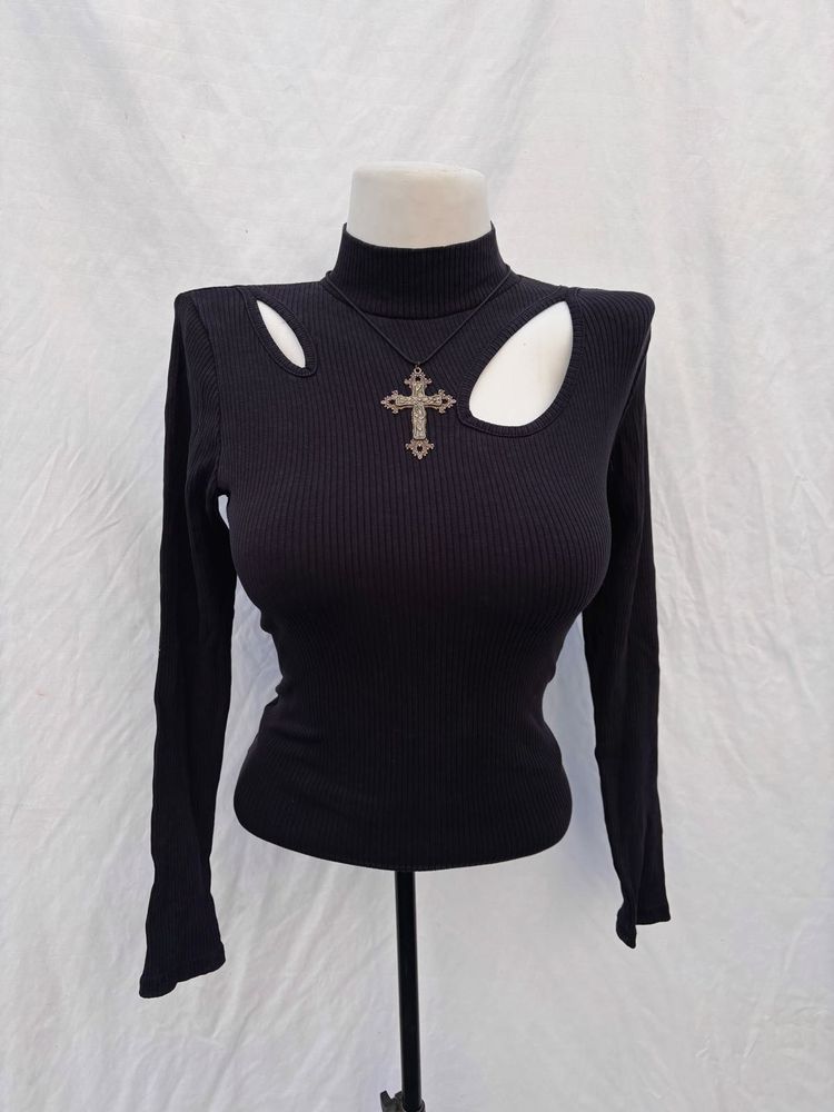 Black Edgy Cutout Ribbed Top