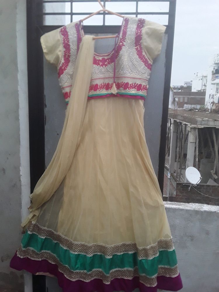 Long Gown Good Connection