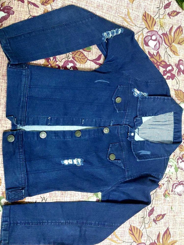 Distressed Denim Jacket - Trendy &amp; Stylish