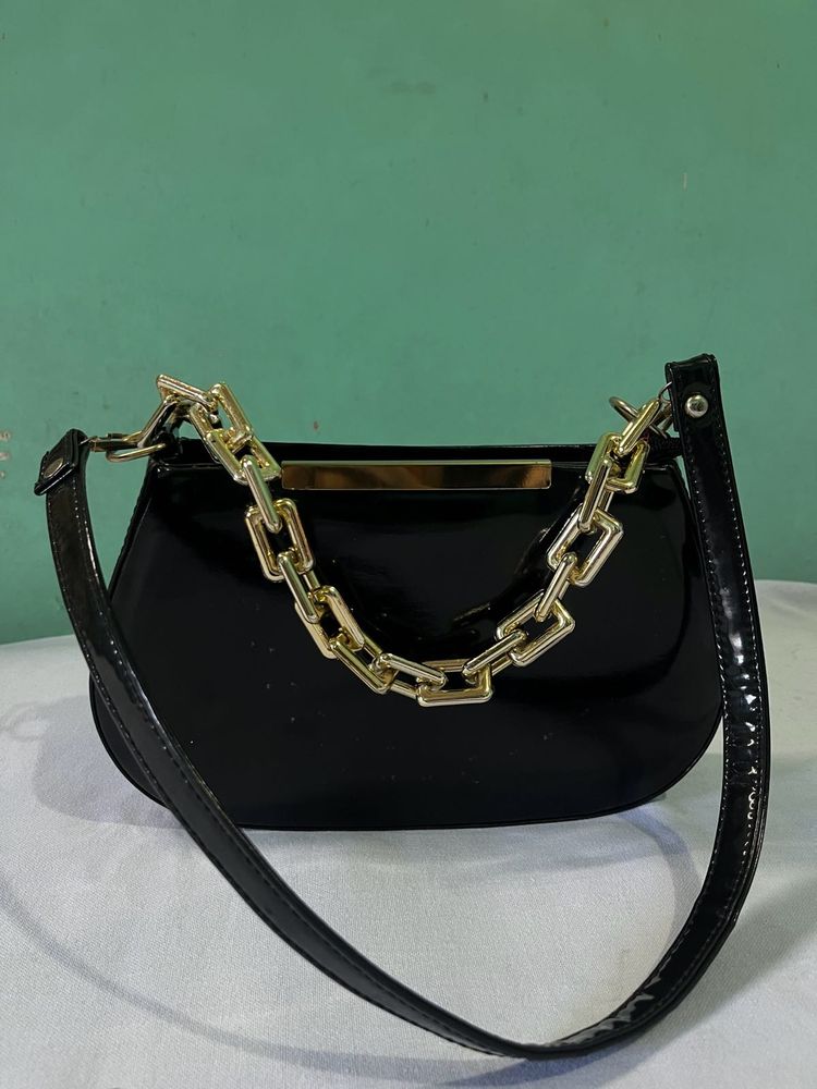 Woman Chic Black Handbag