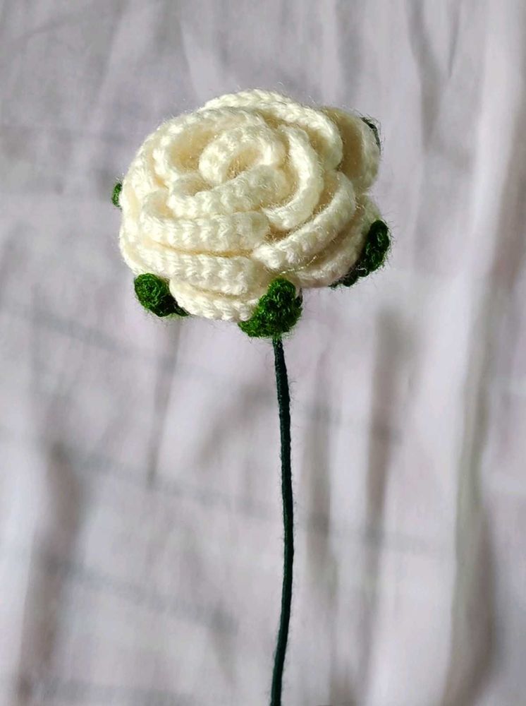 Crochet White Rose