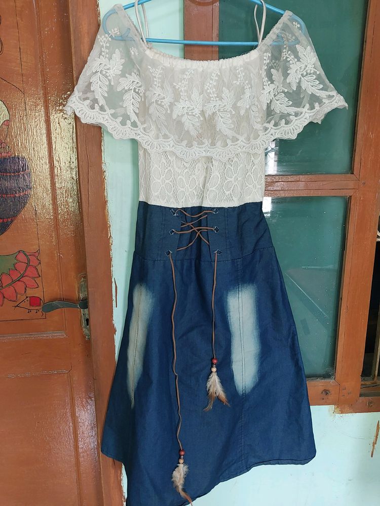 A Beautiful Combination Of Denim &amp; Net Fabric
