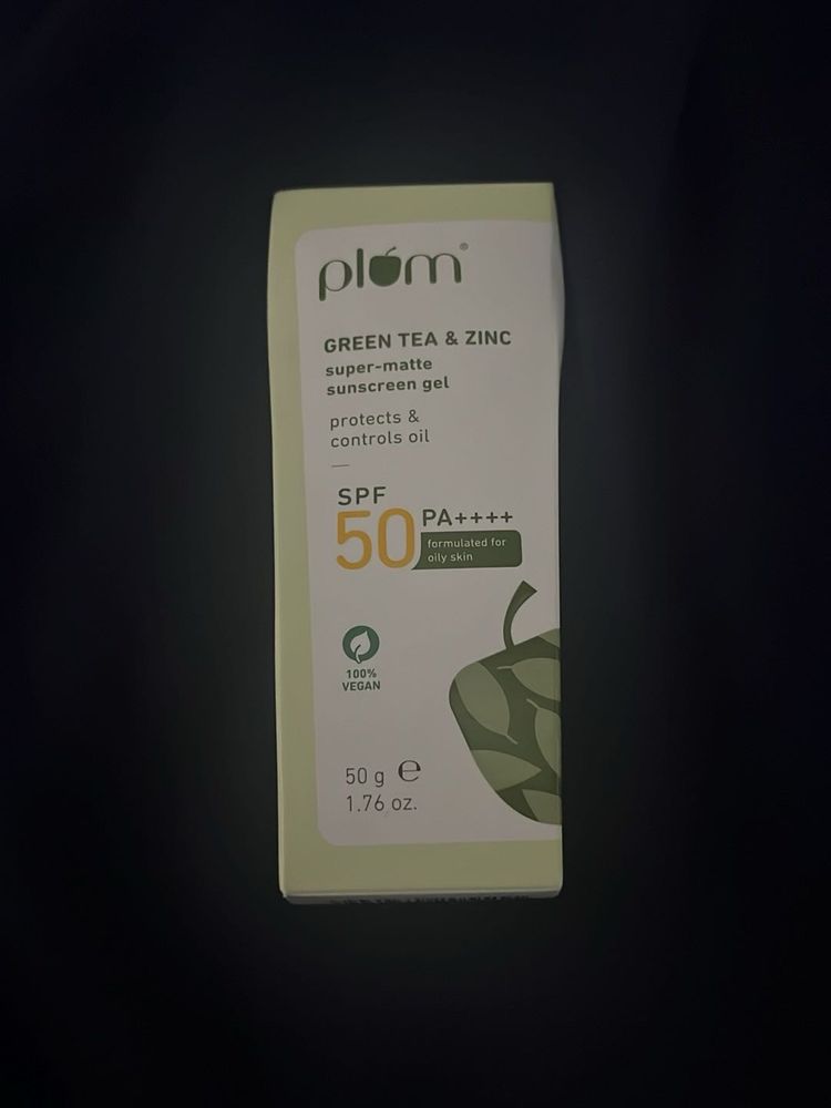 Plum Green Tea &amp; Zinc Sunscreen SPF 50