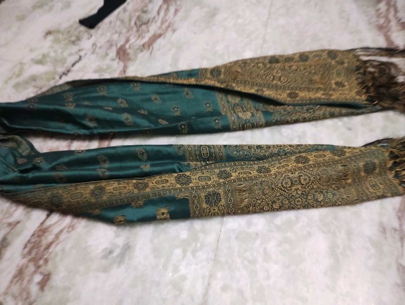 Elegant Green Scarf