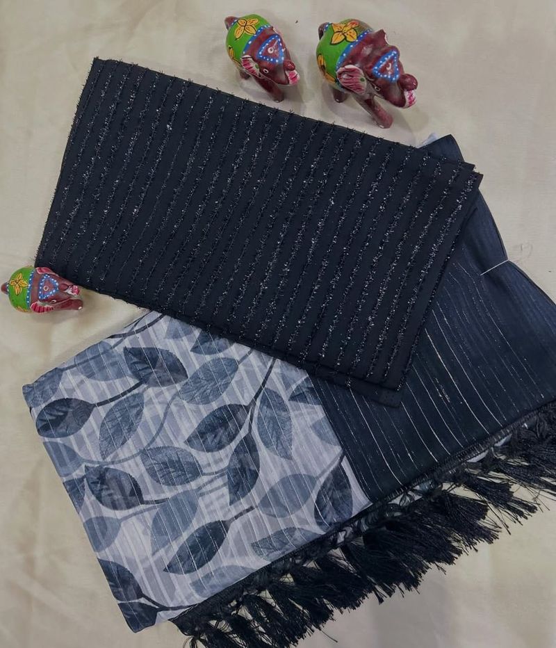 Elegant Black Patterned Saree