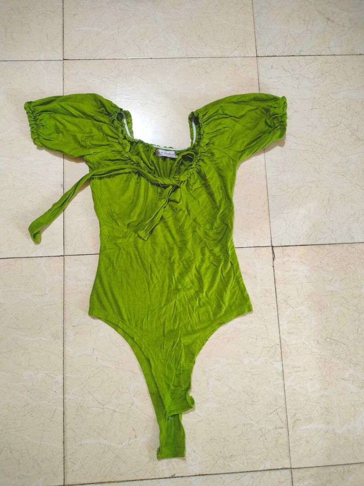 Fitted Bodysuit 💚🍉🌱🦜🍏🦚