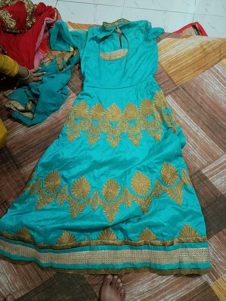 Elegant Embroidered Kurta Set
