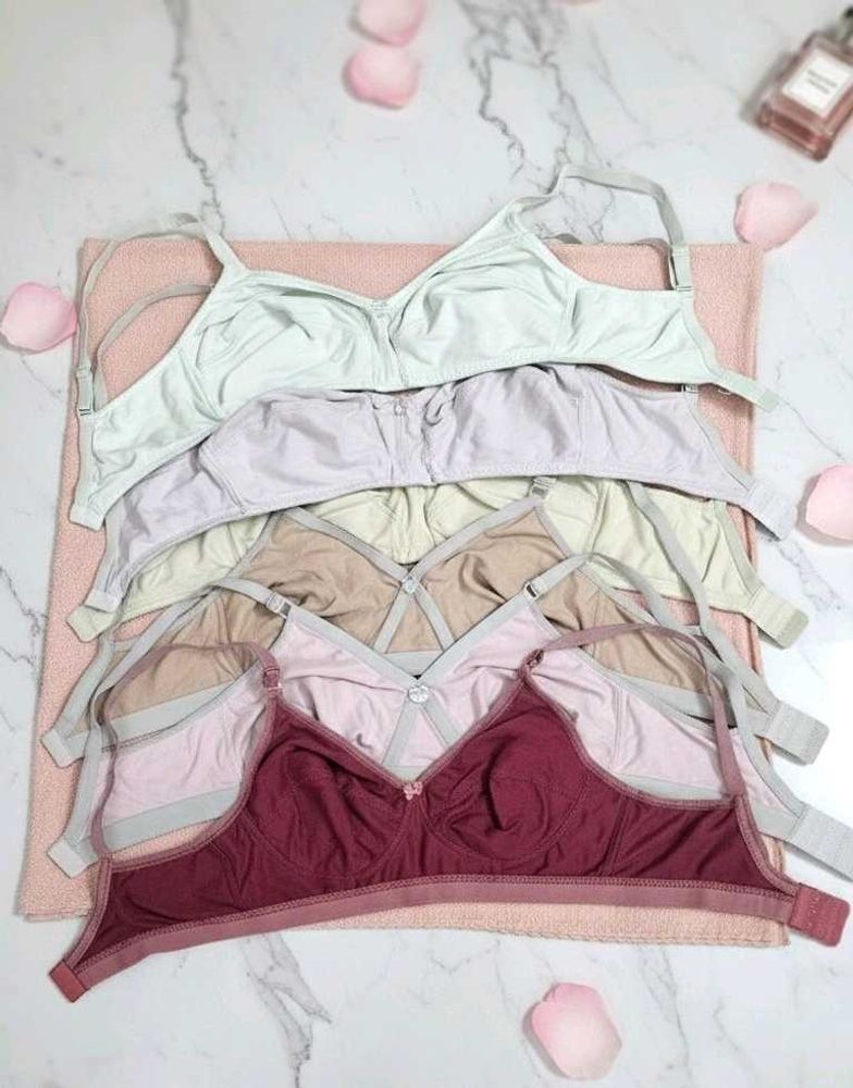 40 Size, 6 Full Coverage Bras + Free 🎁