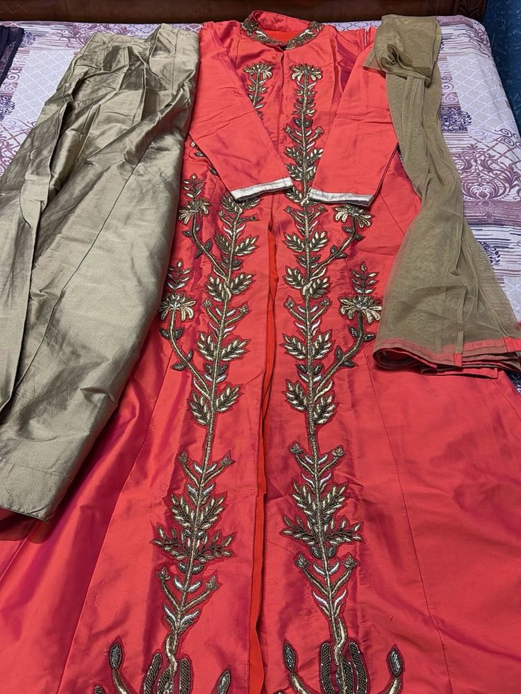 Elegant Ethnic Kurta Set
