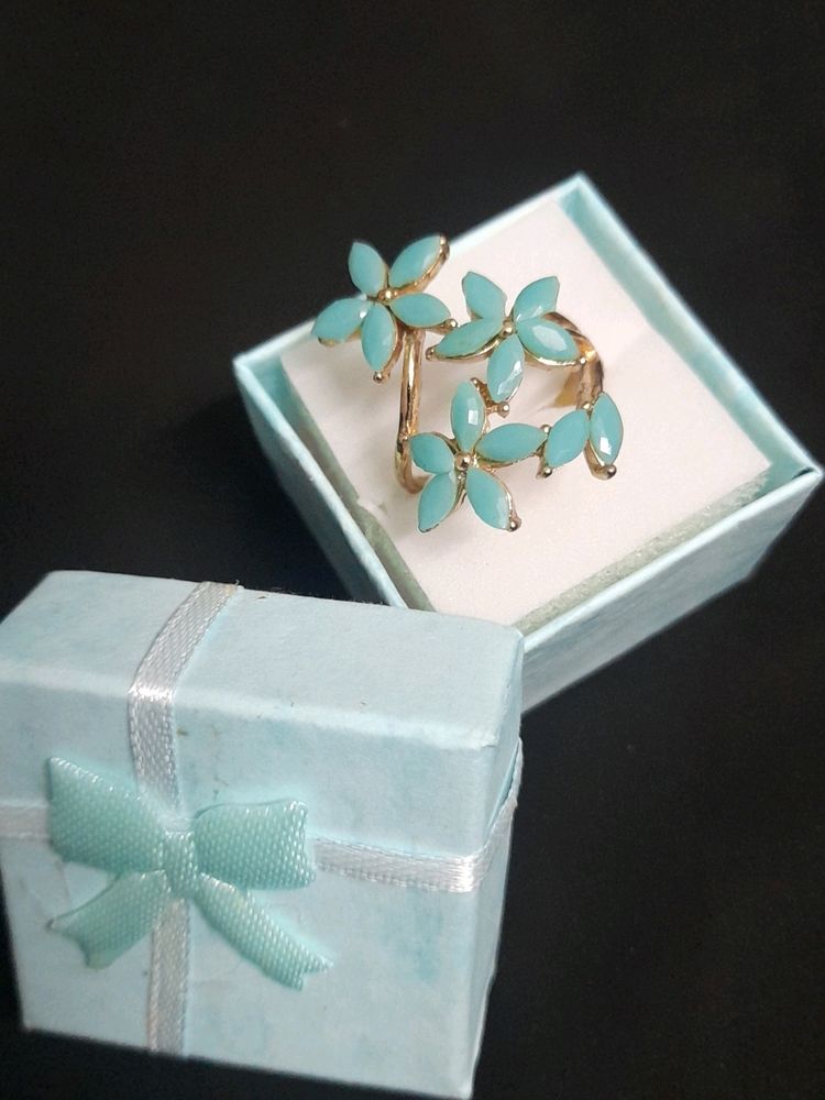 2 Flower Rings Set