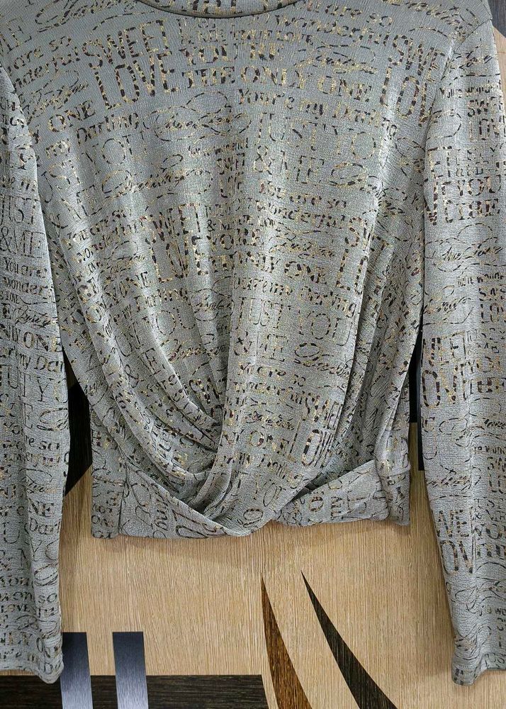 Sleeved Twist Front Top