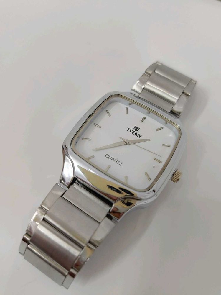 Offer🔥Titan Quartz Watch