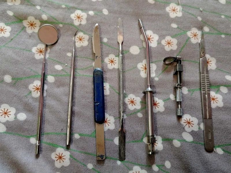Diagnostic set/ conservative instruments