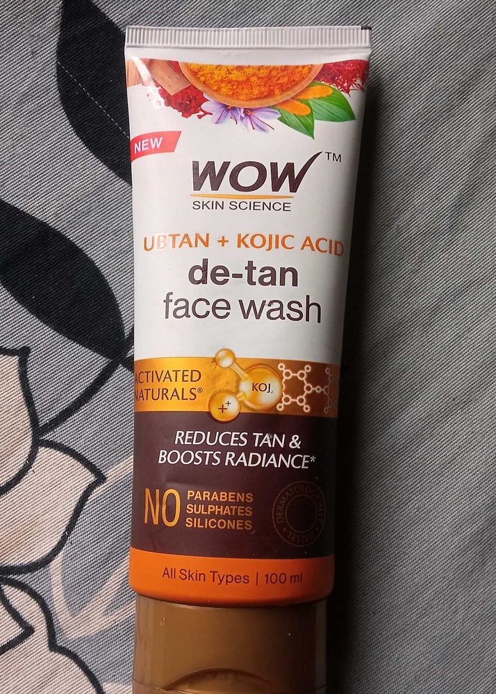 De-Tan Face Wash