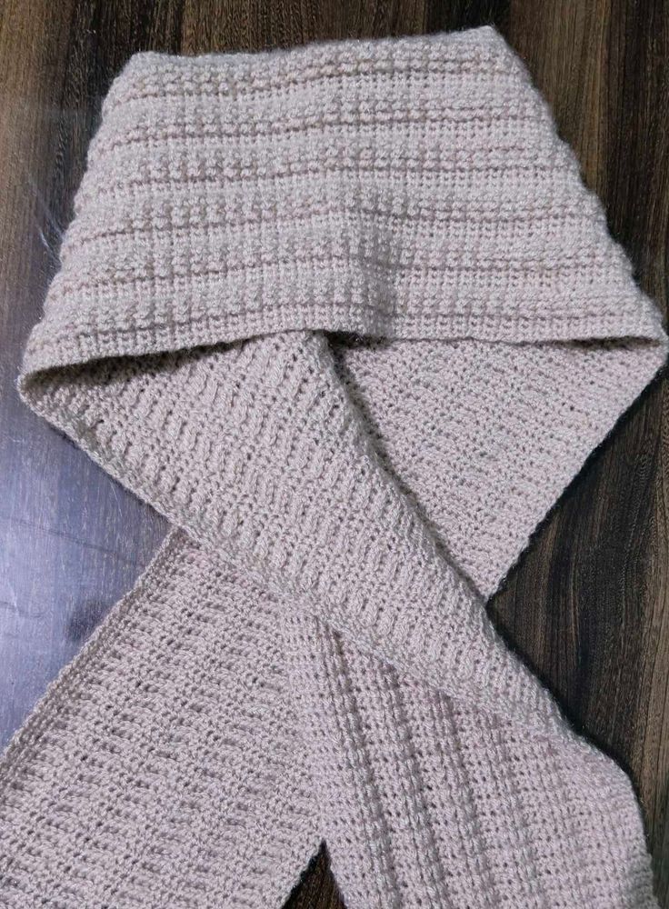 Handmade crochet muffler