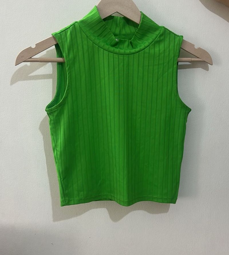 H&amp;M Green Ribbed Mock Neck Top