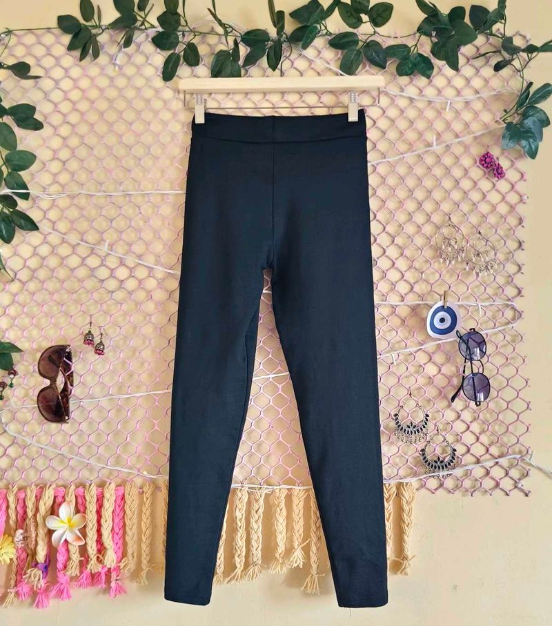 Size Small 🎁Buy 2 Get 1 Free 🎁Stylish Black Leg